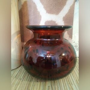 Tortoise Art Glass Balloon Vase